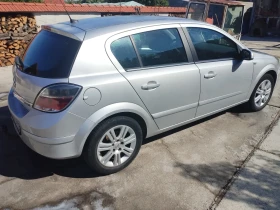 Opel Astra, снимка 2