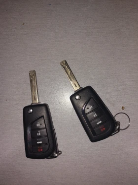 Toyota Corolla - 35000 лв. / 17895.22 € - 72812276 16