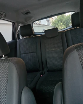 Toyota Corolla verso 2.2 D 4 D facelift - 3900 € - 24134045 6