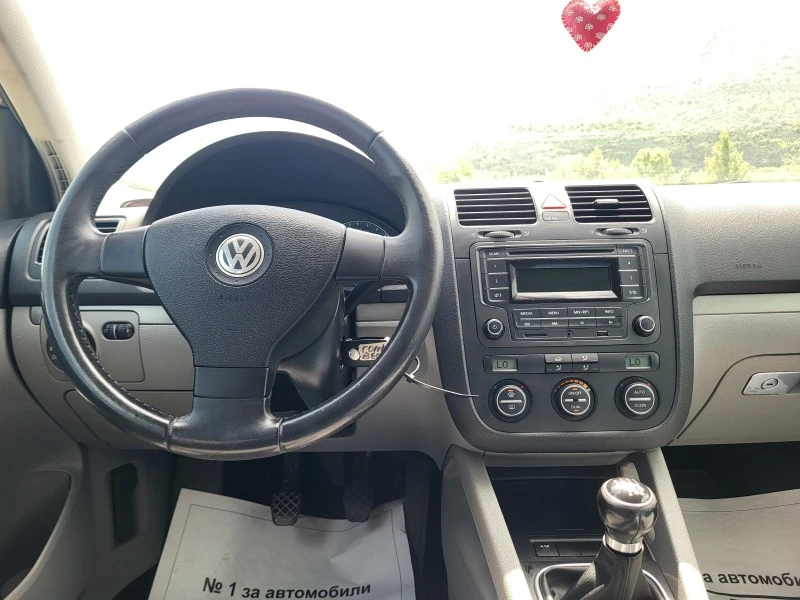 VW Golf 1.4TSi, снимка 15 - Автомобили и джипове - 46159561