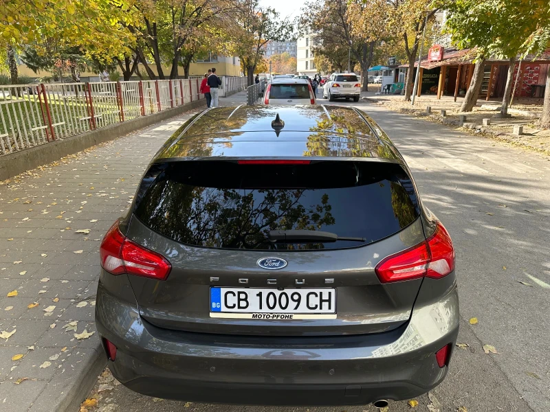 Ford Focus 1.0 125к.с лизинг мото Пфое 6000ле първа, снимка 6 - Автомобили и джипове - 47842986