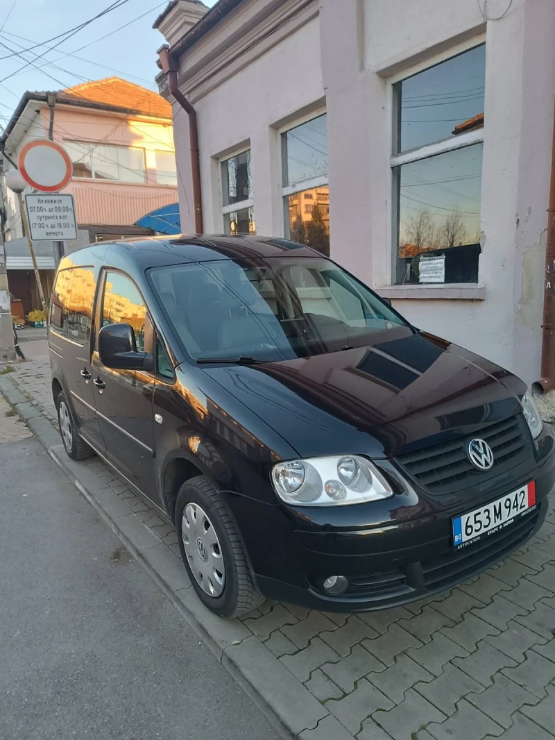 VW Caddy 2.0 фабричен МЕТАН, снимка 1 - Автомобили и джипове - 48689693