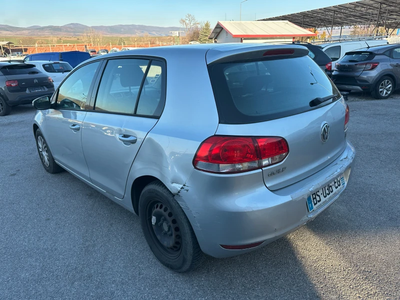 VW Golf 1.4i, снимка 6 - Автомобили и джипове - 49496948