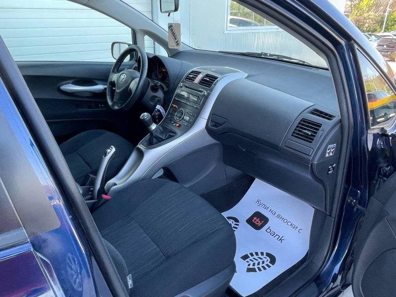 Toyota Auris 1.4d4d 90k.c * UNIKAT* , снимка 15 - Автомобили и джипове - 50149418