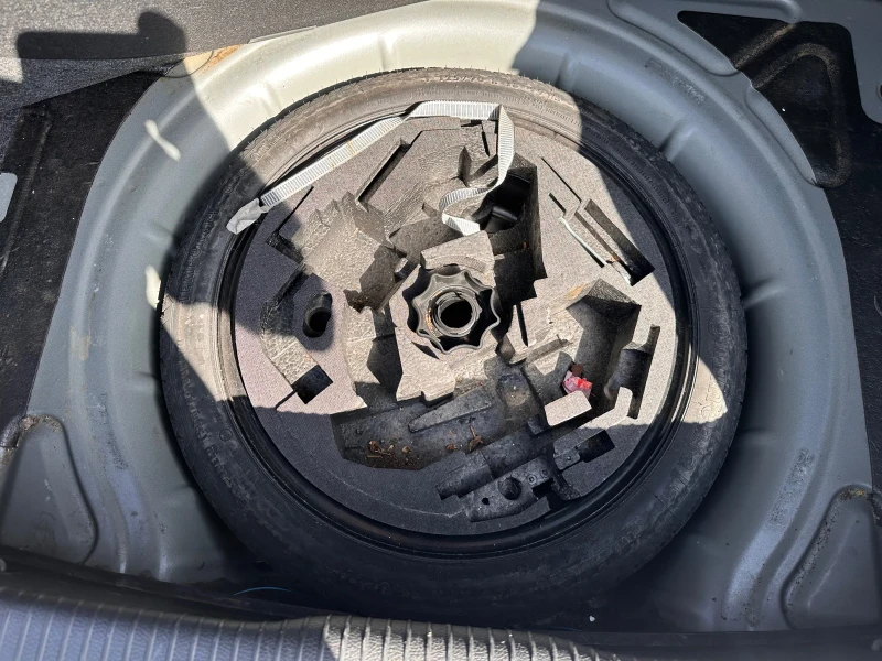 VW Golf 2.0t dsg, снимка 12 - Автомобили и джипове - 51899823