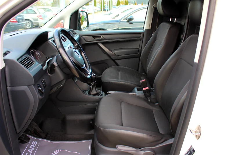 VW Caddy MAXI 1.4 CNG СОБСТВЕН ЛИЗИНГ, снимка 13 - Автомобили и джипове - 52382913