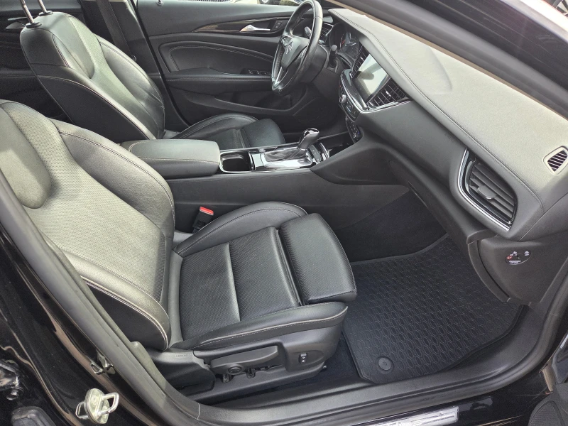 Opel Insignia 2.0CDTI/Нави/Кожа, снимка 9 - Автомобили и джипове - 53155515