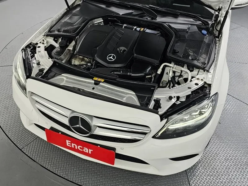 Mercedes-Benz C 220 4MATIC, снимка 6 - Автомобили и джипове - 54287277