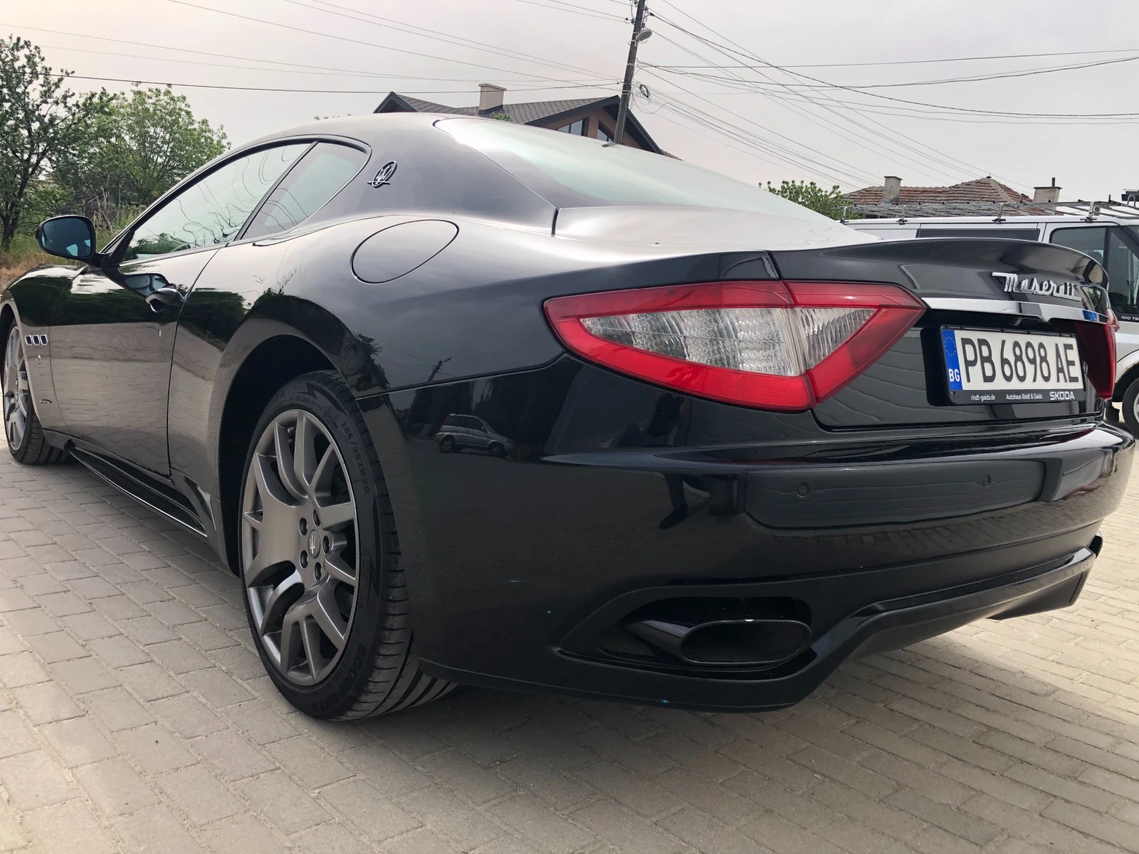 Maserati GranTurismo 4.7 S V8 - изображение 4