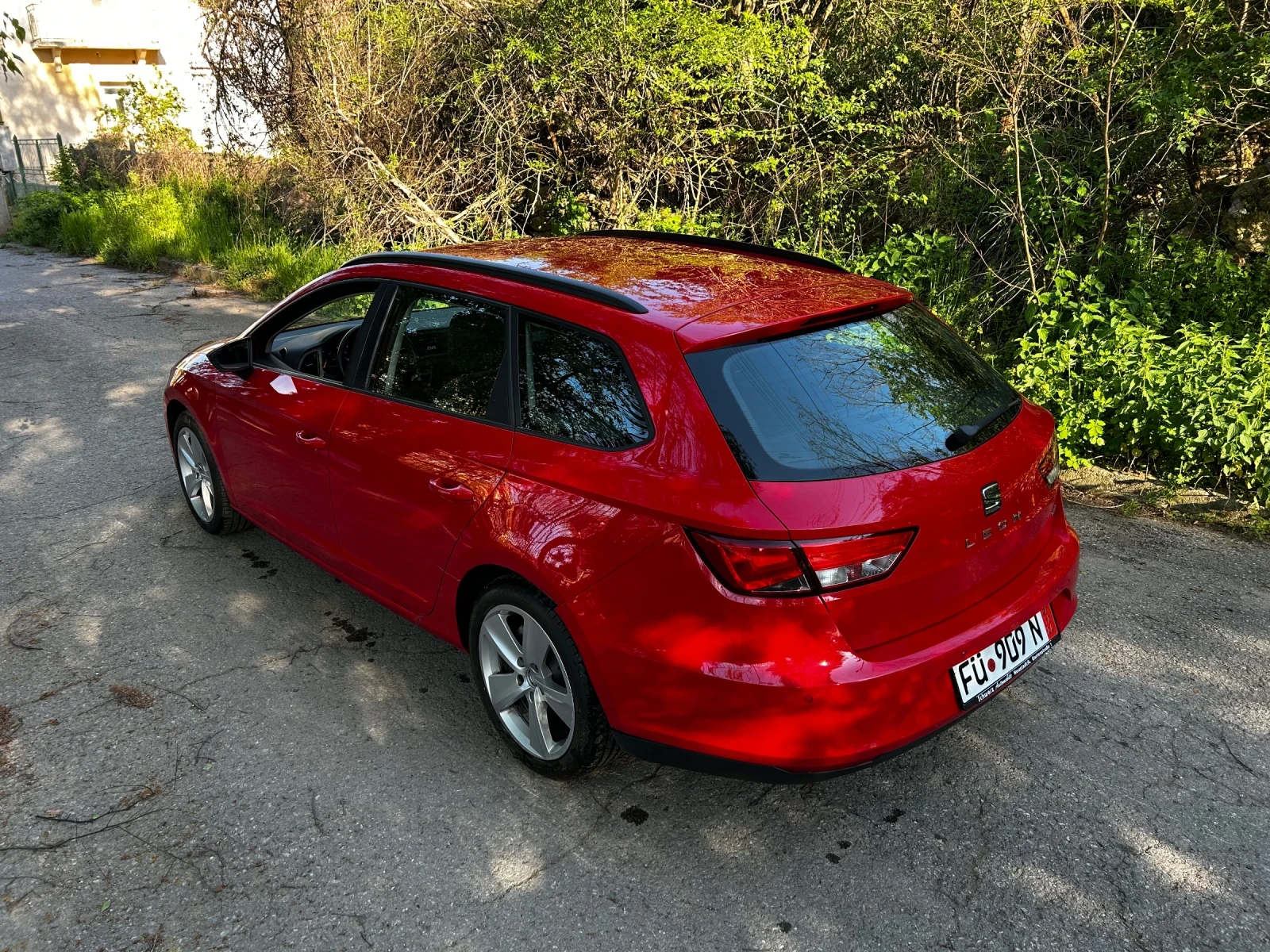 Seat Leon 1.6 TDI - изображение 9