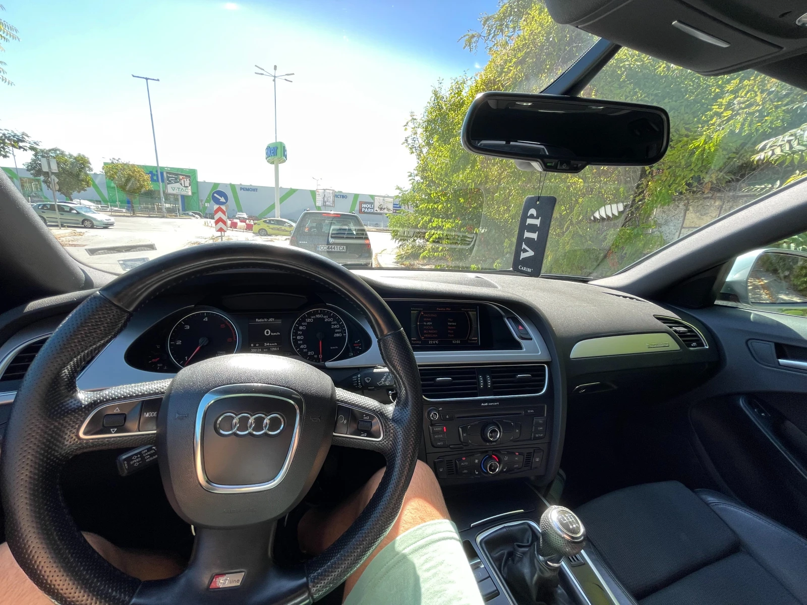 Audi A4 2.0TDI 170, S line , QUATTRO - изображение 9