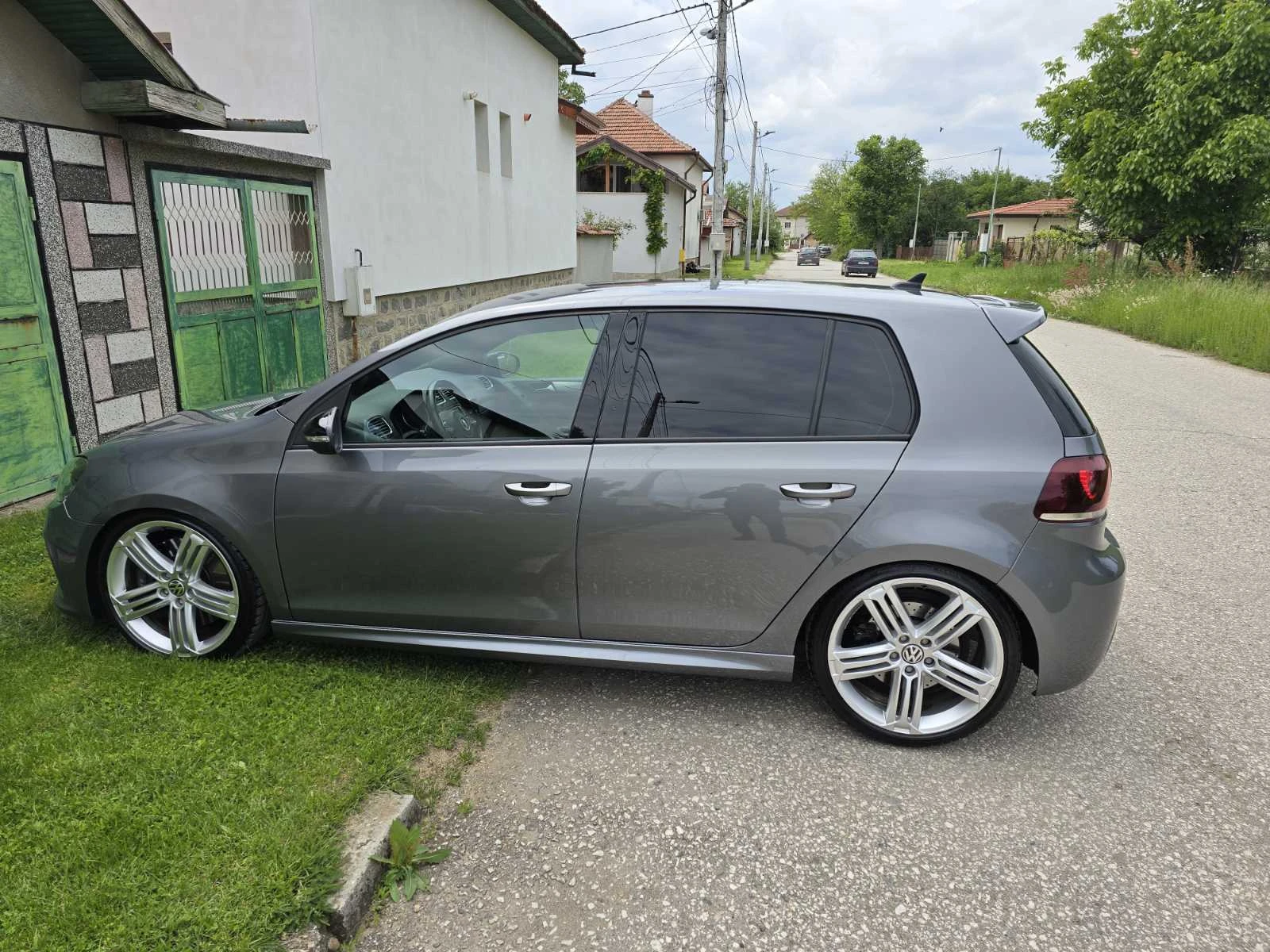 VW Golf R 2.0 TSI - изображение 6