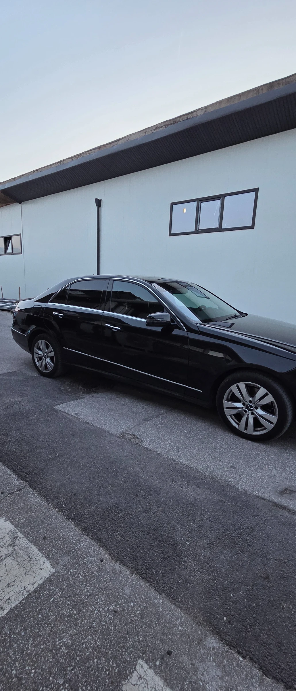 Mercedes-Benz E 350 3.5д - изображение 3