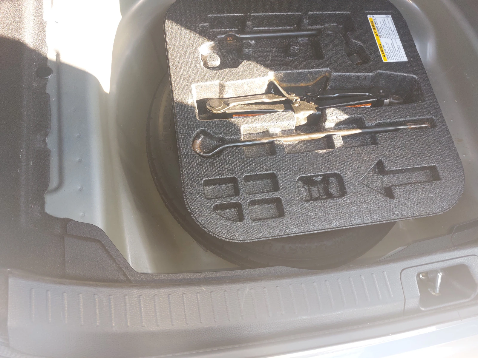 Toyota Corolla  - изображение 8