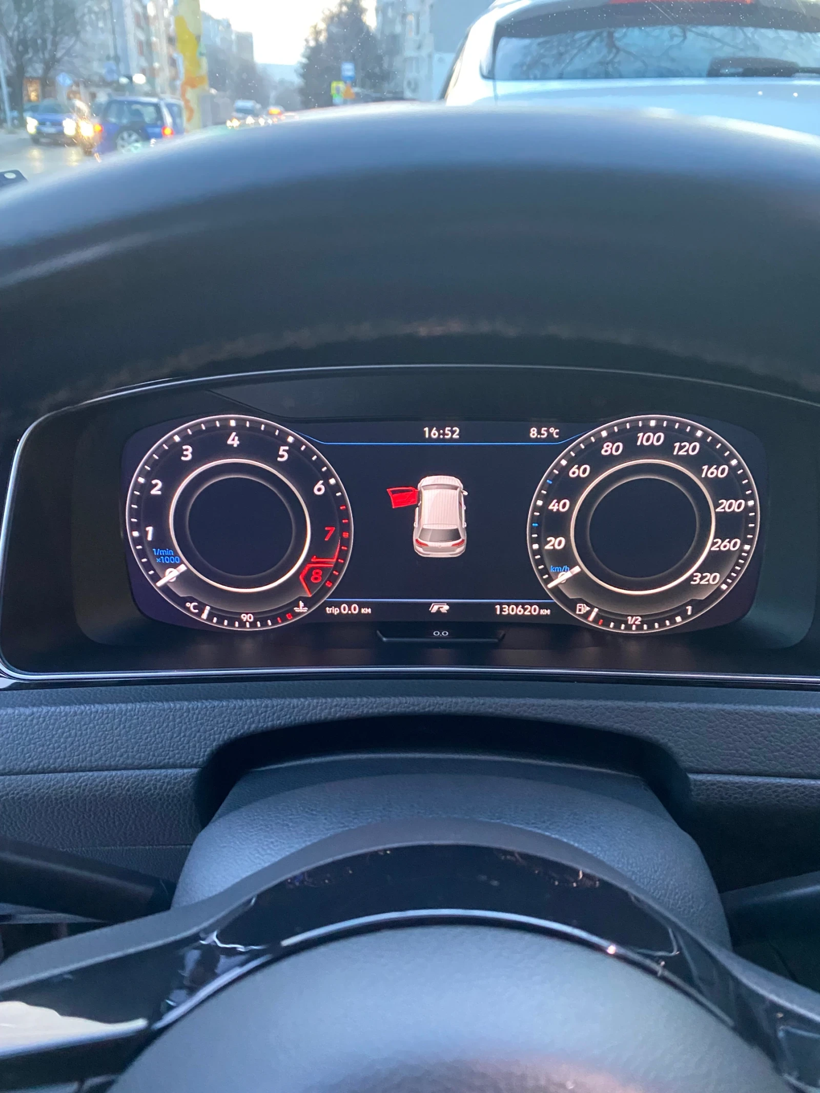 VW Golf R - изображение 7