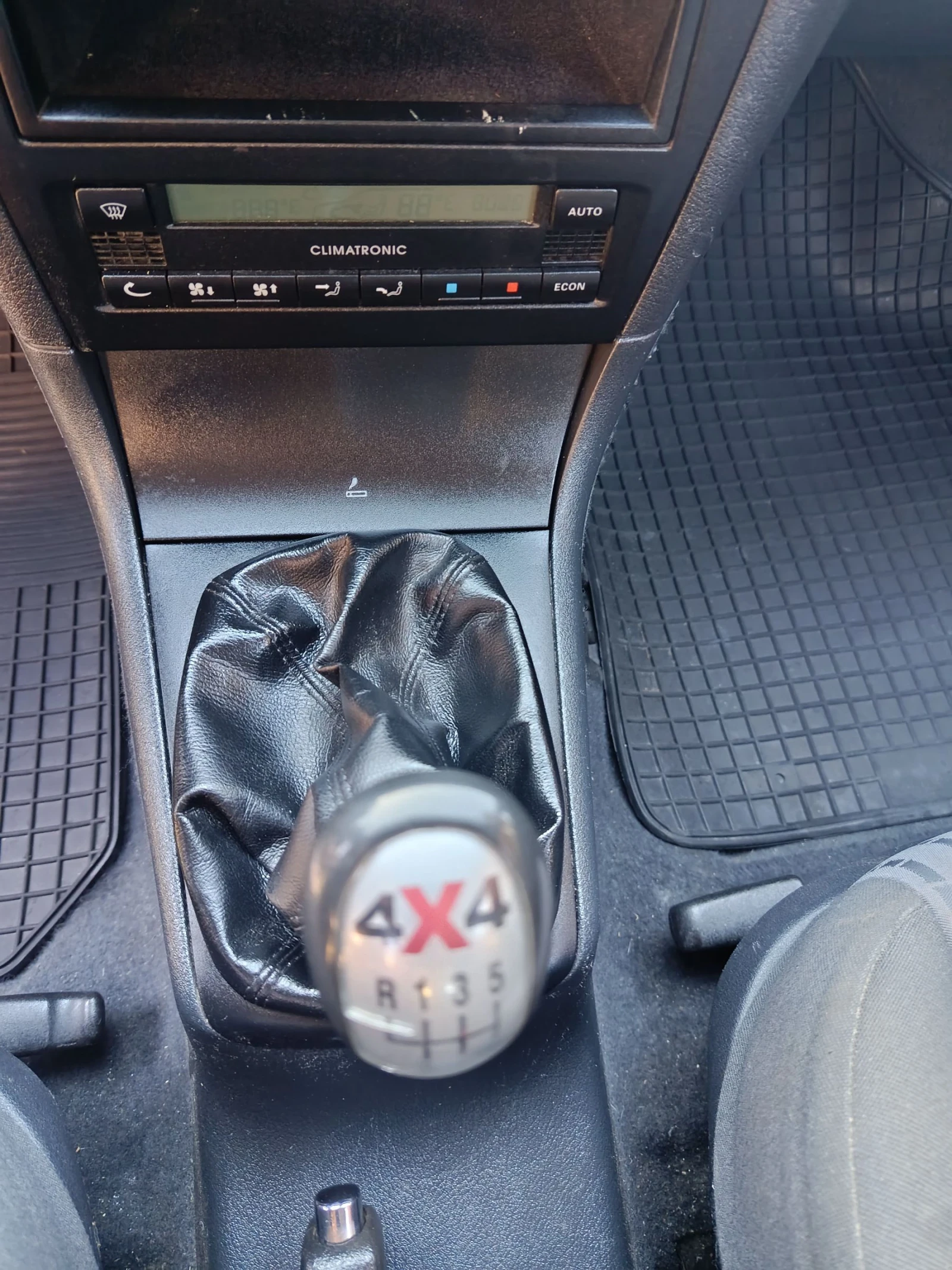 Skoda Octavia 4х4 1.9 TDI , снимка 17 - Автомобили и джипове - 54140870