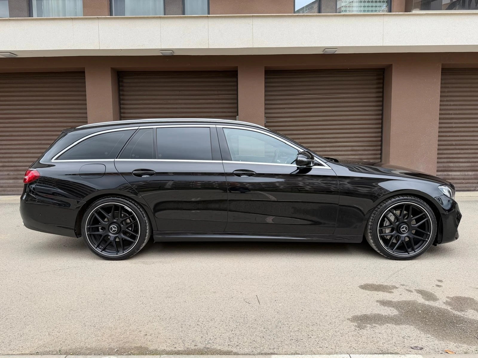 Mercedes-Benz E 220 43 AMG FULL DIGITAL DISTR HEAD UP, снимка 8 - Автомобили и джипове - 54548415