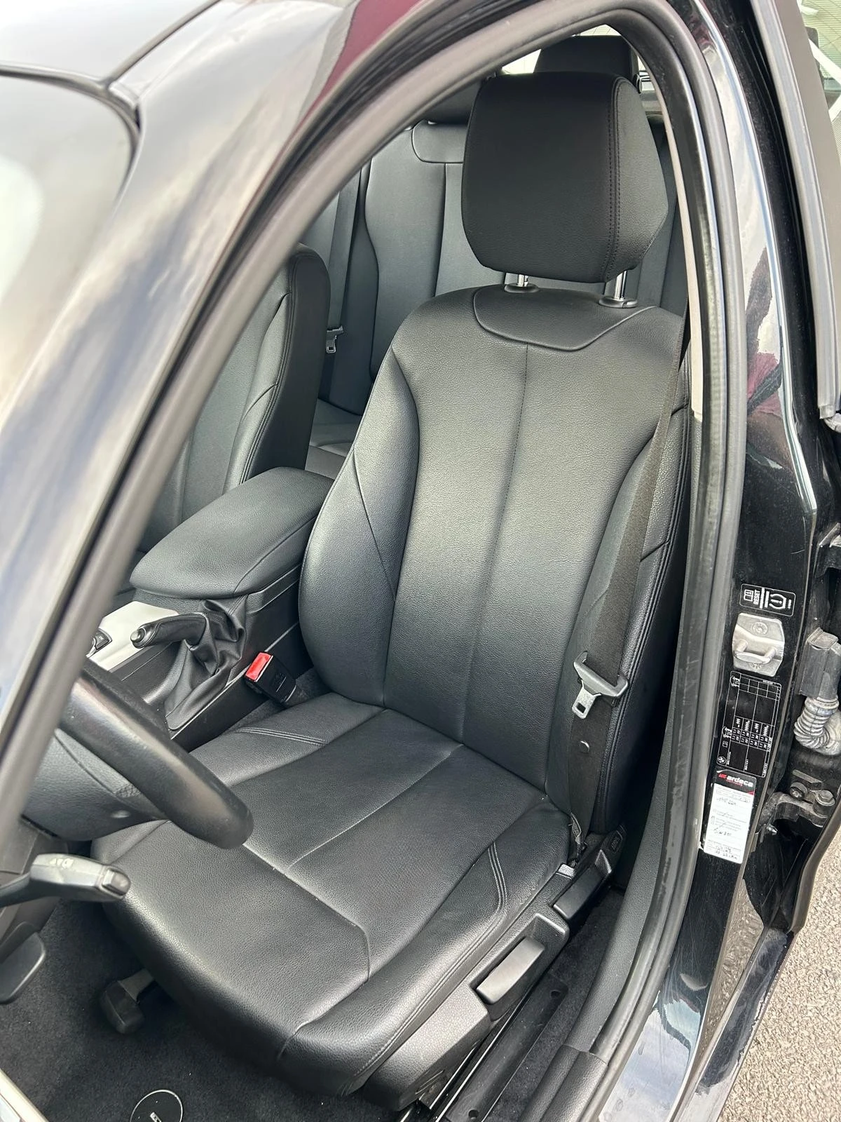BMW 116 116d EfficientDynamics Edition, снимка 9 - Автомобили и джипове - 55440175