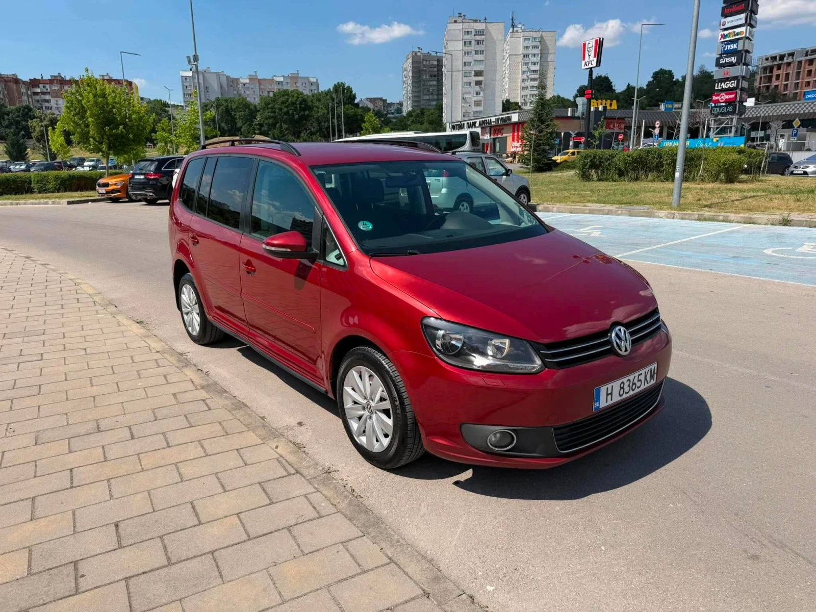 VW Touran 2.0TDI 140�.�. Bluemotion  | Mobile.bg � ����������� 6