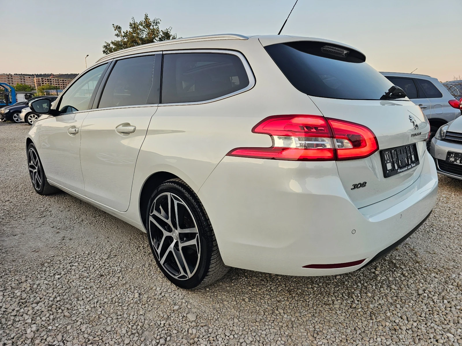 Peugeot 308 1.6HDI, 120к.с., Allure , снимка 6 - Автомобили и джипове - 55106087
