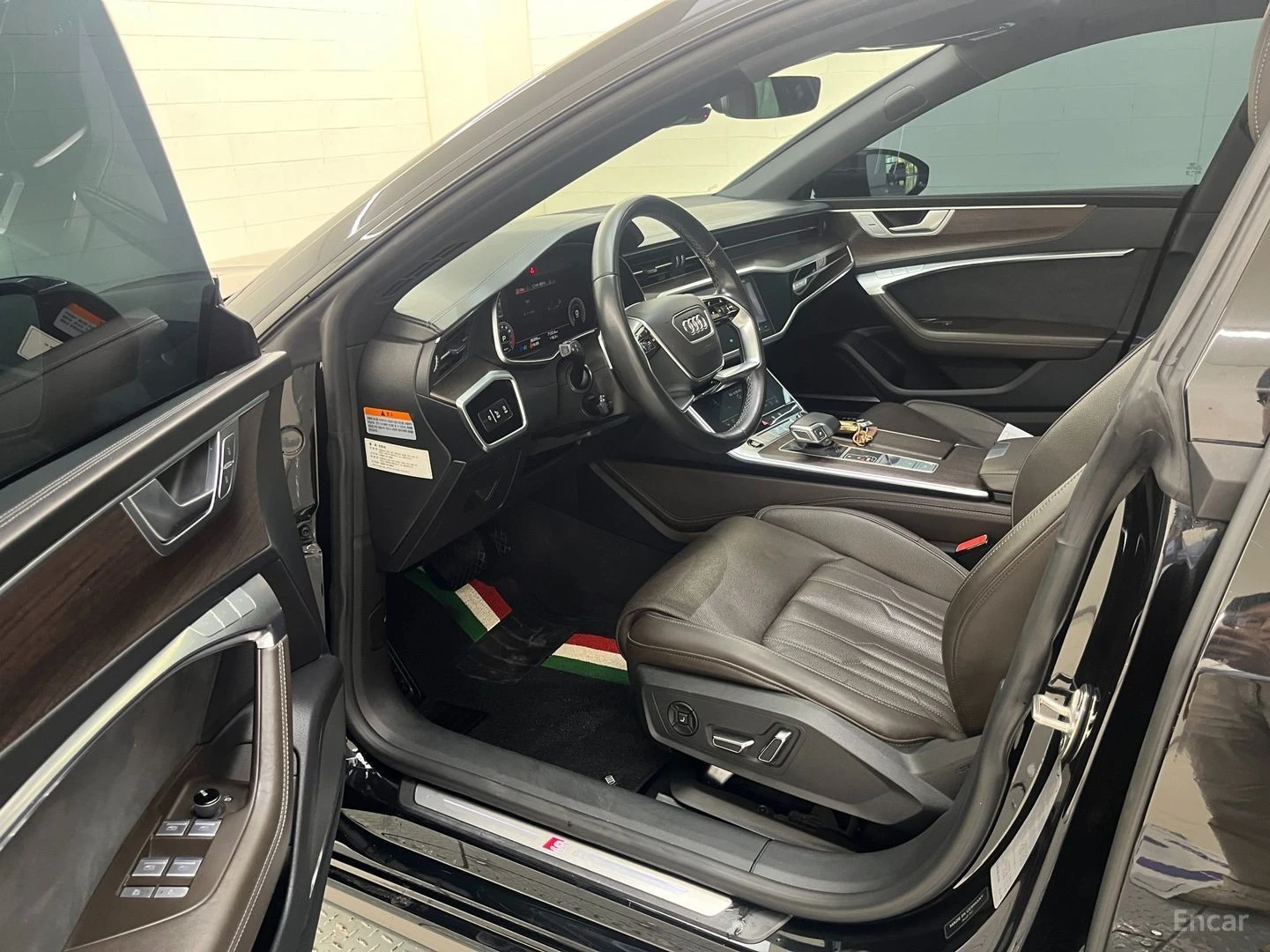 Audi A7 55 TFSI QUATTRO PREMIUM* HUD* 360* МАСАЖИ* ПАНО, снимка 10 - Автомобили и джипове - 55616139