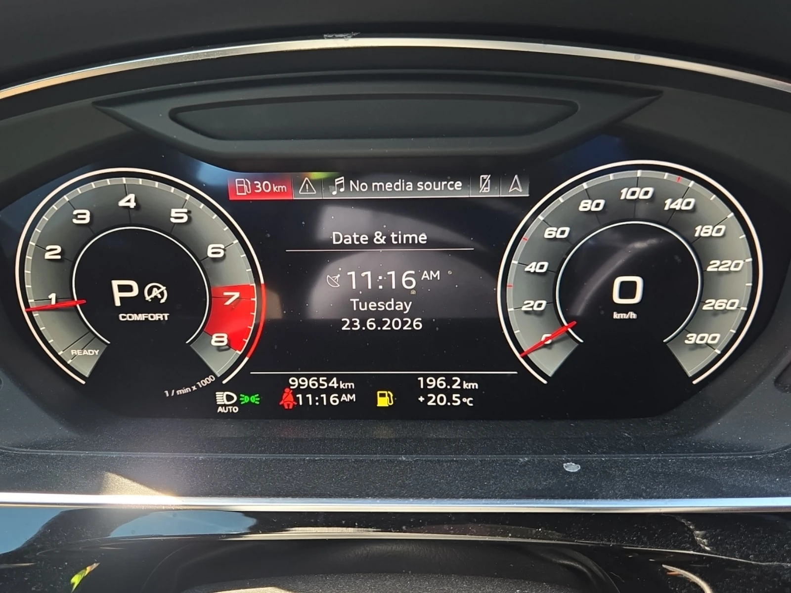 Audi S8 L /CARFAX/ДИСТРОНИК/ОБДУХ/ФИНАНСИРАНЕ, снимка 9 - Автомобили и джипове - 55827692
