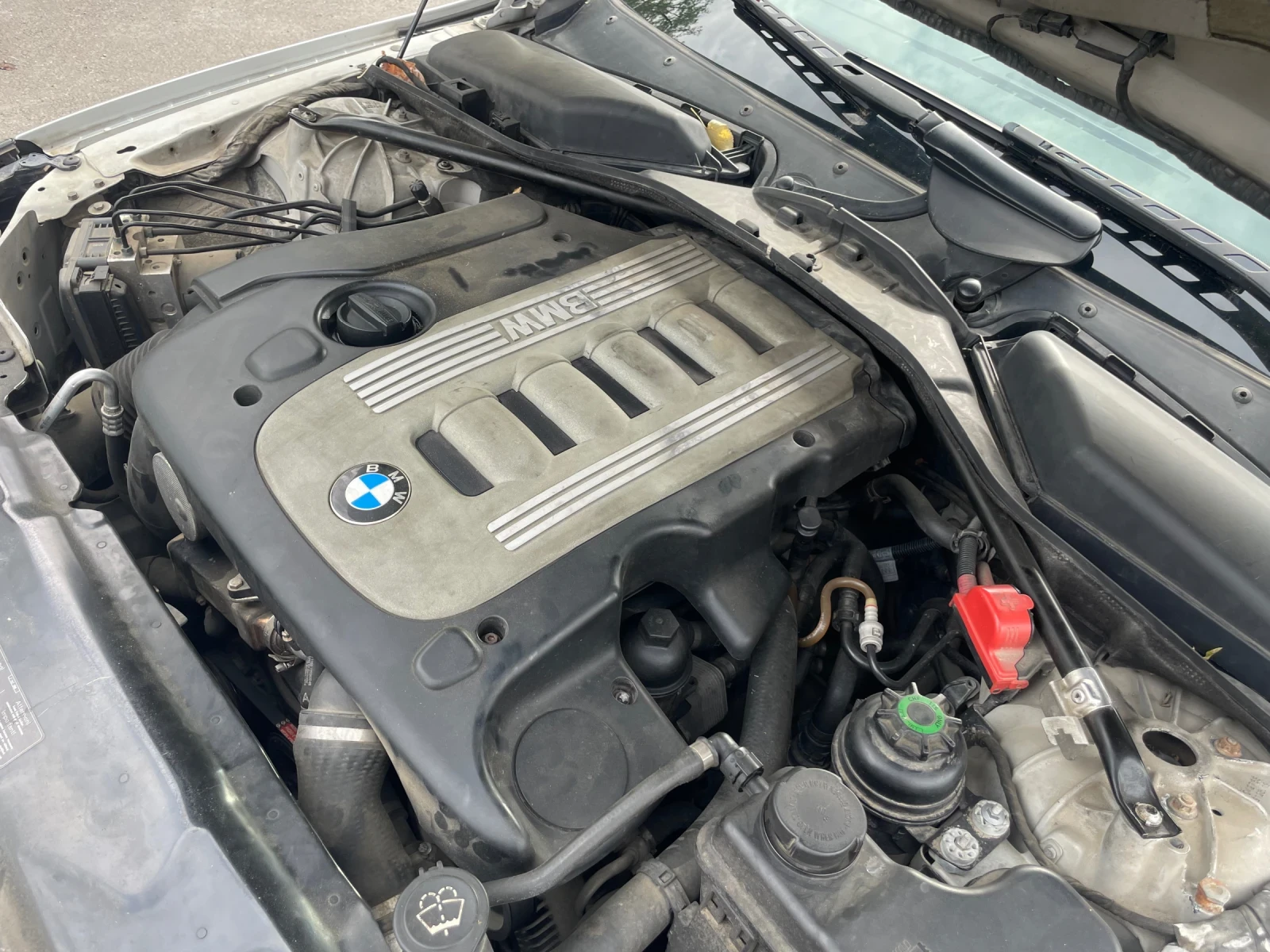 BMW 525, снимка 10 - Автомобили и джипове - 56303653