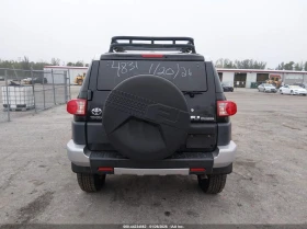 Toyota Fj cruiser 2011 TOYOTA FJ CRUISER - 13800 € / 26990.45 лв. - 45213670 8