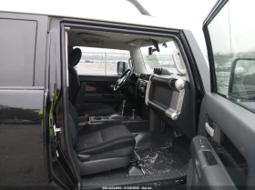 Toyota Fj cruiser 2011 TOYOTA FJ CRUISER - 13800 € / 26990.45 лв. - 45213670 11