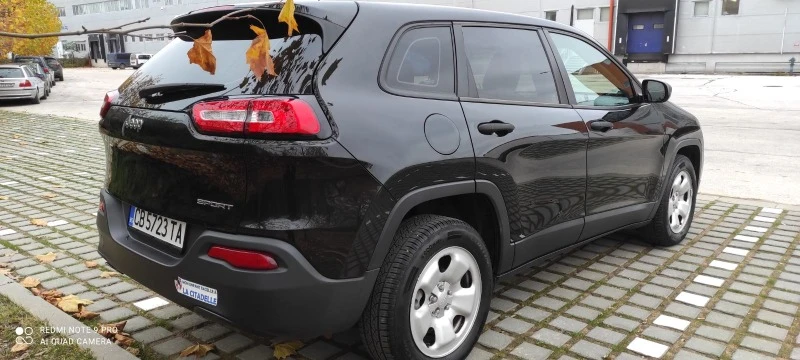 Jeep Cherokee 2.4, снимка 2 - Автомобили и джипове - 47112828