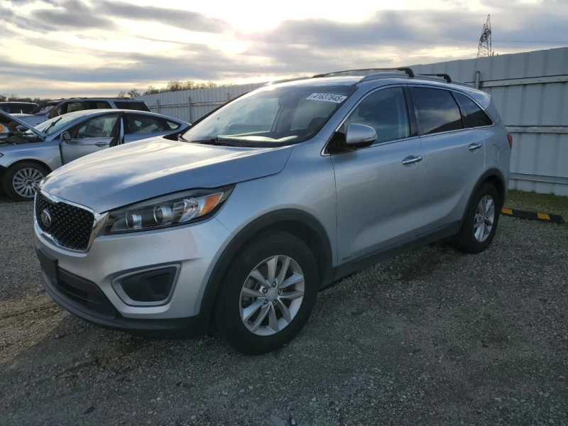 Kia Sorento LX 2.4GDI AWD, снимка 1 - Автомобили и джипове - 48647440