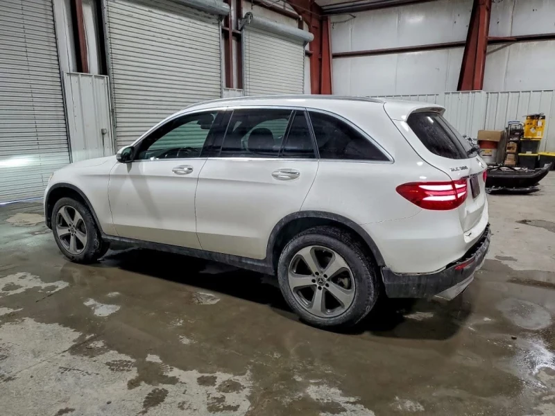 Mercedes-Benz GLC 300 4MATIC, снимка 2 - Автомобили и джипове - 53034591