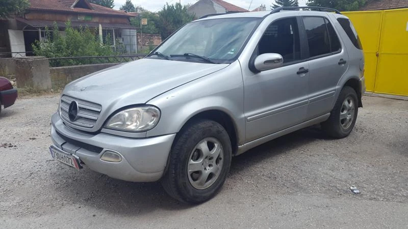 Mercedes-Benz ML 270 ГЕРМАНИЯ, снимка 4 - Автомобили и джипове - 47066506