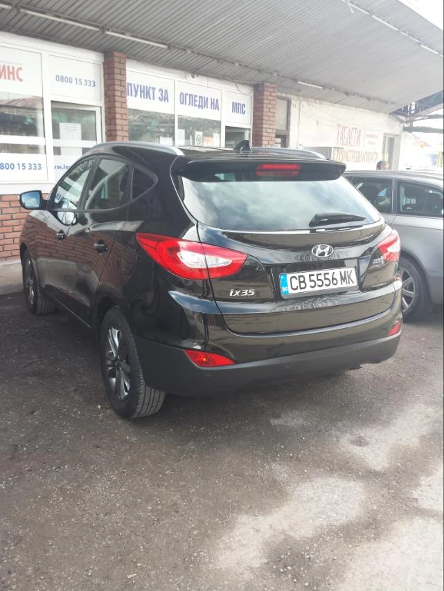 Hyundai Tucson IX35 FACE LIFT, снимка 3 - Автомобили и джипове - 52649083