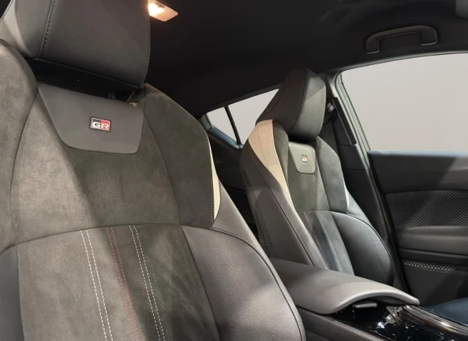 Toyota C-HR GR Sport 184 кс., снимка 7 - Автомобили и джипове - 54753250