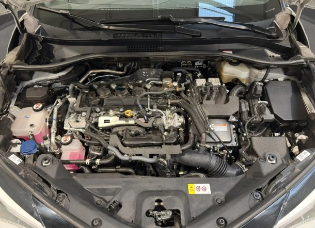Toyota C-HR GR Sport 184 кс., снимка 17 - Автомобили и джипове - 54753250
