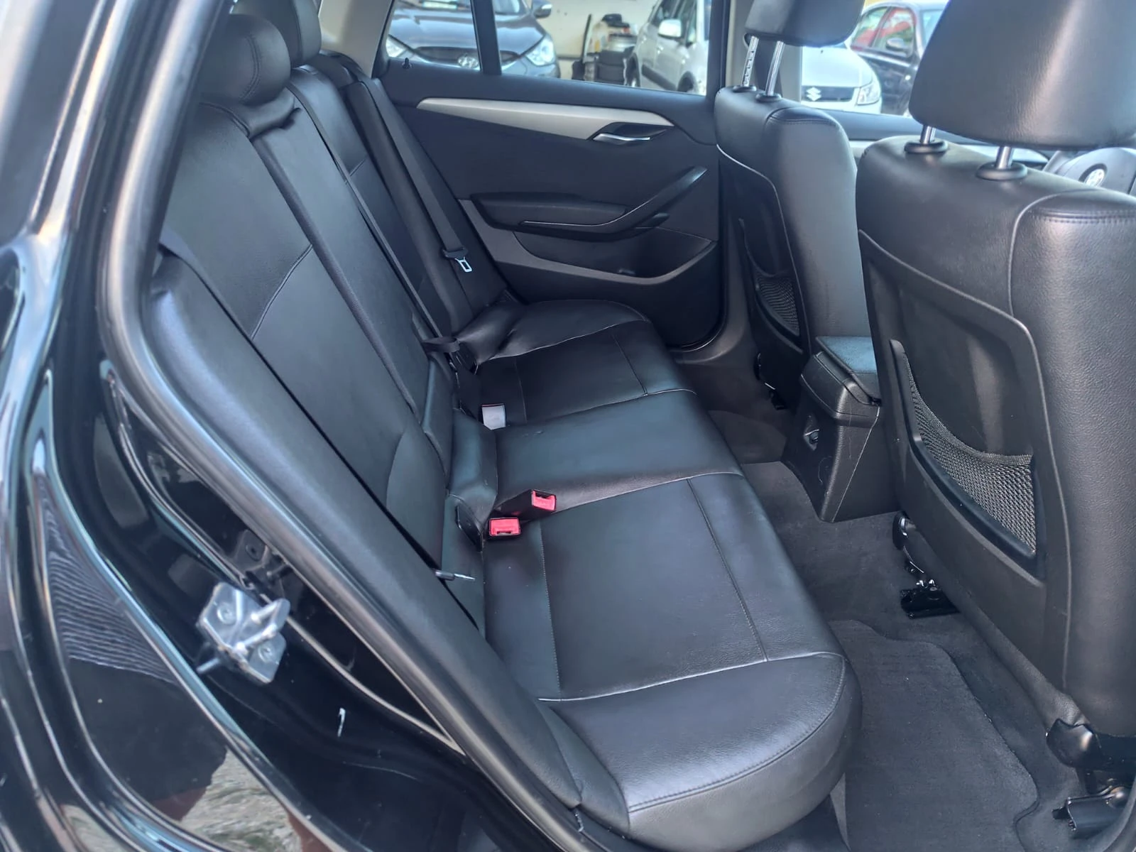 BMW X1 2.0   | Mobile.bg   13