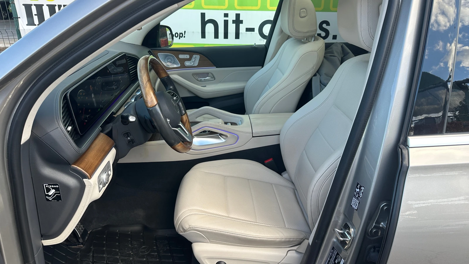 Mercedes-Benz GLE 450 AMG 4 Matic, Напълно обслужен - изображение 8