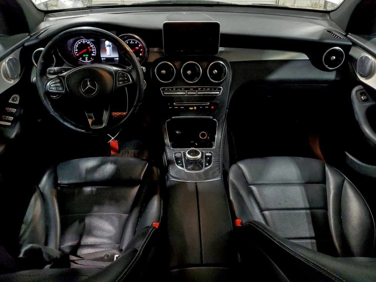 Mercedes-Benz GLC 300 4MATIC - изображение 8