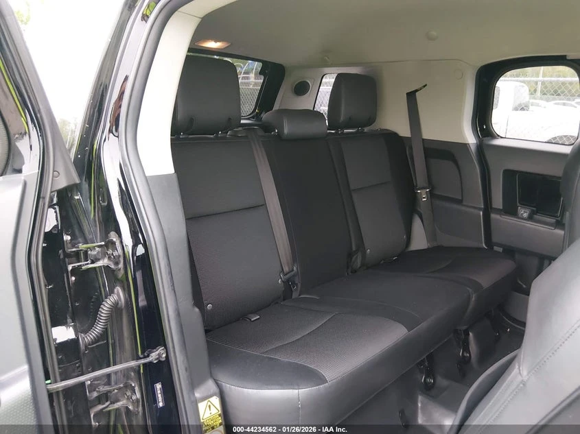 Toyota Fj cruiser 2011 TOYOTA FJ CRUISER | Mobile.bg � ����������� 12