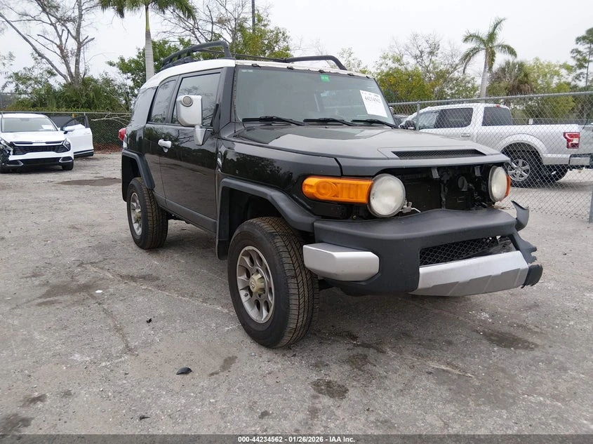 Toyota Fj cruiser 2011 TOYOTA FJ CRUISER | Mobile.bg � ����������� 1
