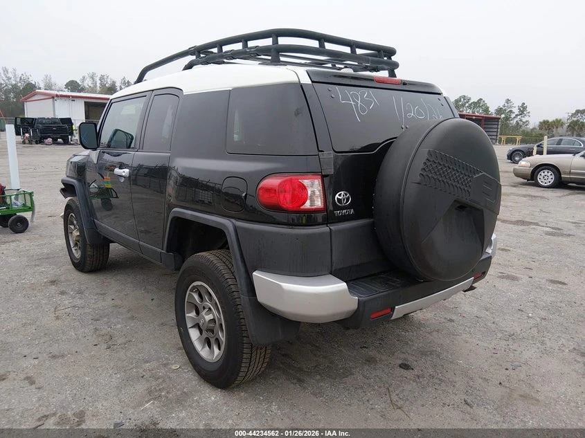 Toyota Fj cruiser 2011 TOYOTA FJ CRUISER - изображение 7