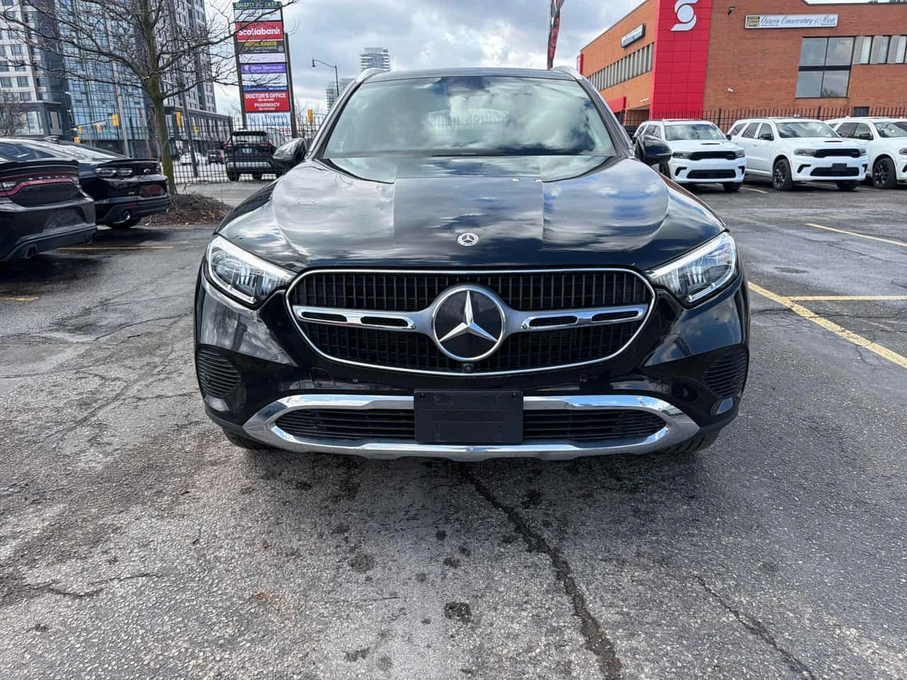 Mercedes-Benz GLC * 300 * CARFAX * ЦЕНА ДО БГ, снимка 6 - Автомобили и джипове - 54089864