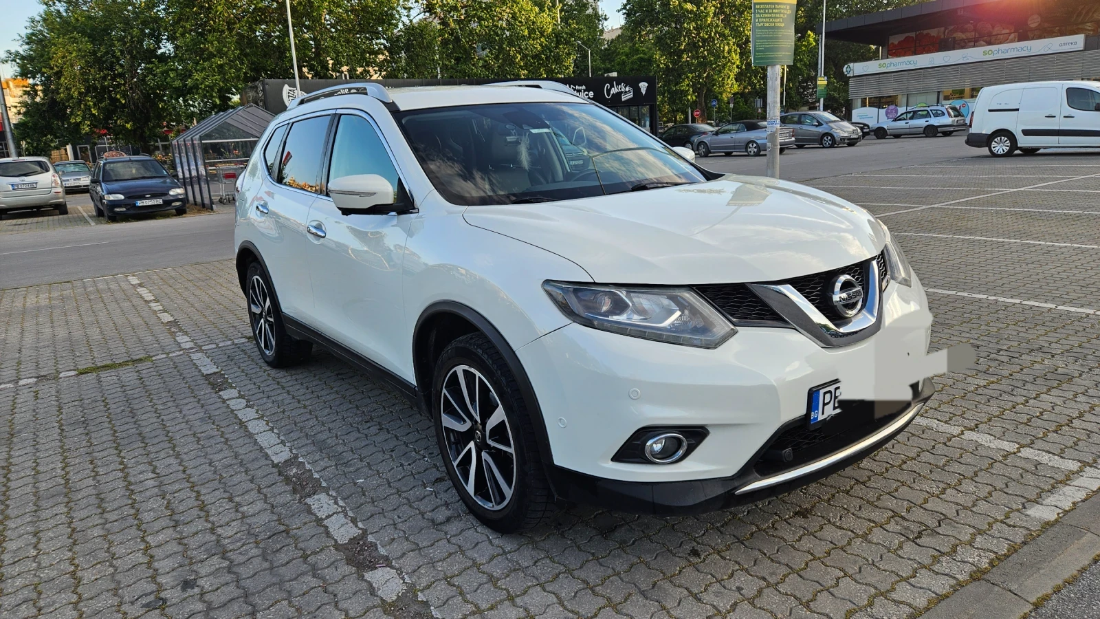 Nissan X-trail Nissan X-Trail 1.6 dCi 4WD Tekna full (2016), 130 