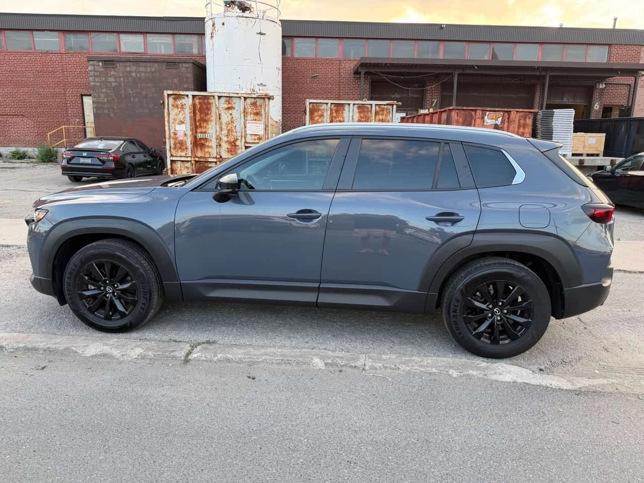 Mazda CX-50  GS L / CARFAX / АВТОКРЕДИТ , снимка 2 - Автомобили и джипове - 55782315