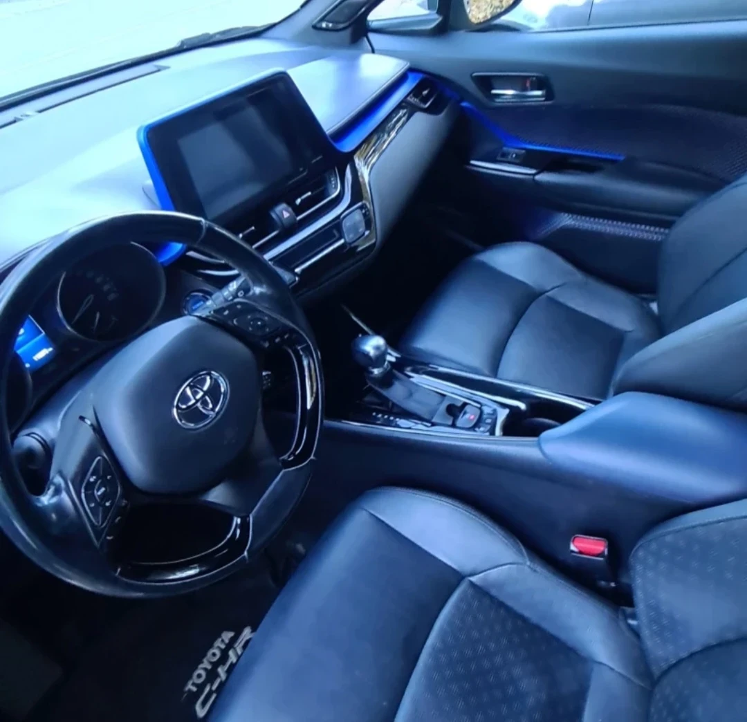 Toyota C-HR, снимка 4 - Автомобили и джипове - 56174316