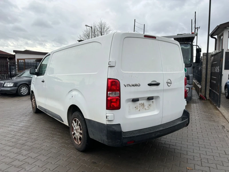 Opel Vivaro / 2.0D / 122 HP / 91000 KM / ПРОБЛЕМ В МОТОРА / , снимка 3 - Бусове и автобуси - 53046493
