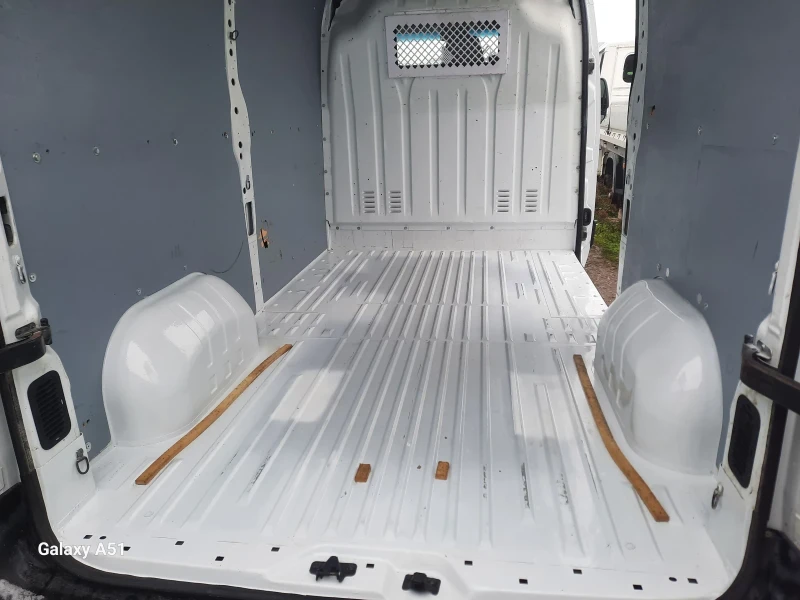 Renault Master 2.2 dci, 2013г. КЛИМАТИК, снимка 7 - Бусове и автобуси - 53597970