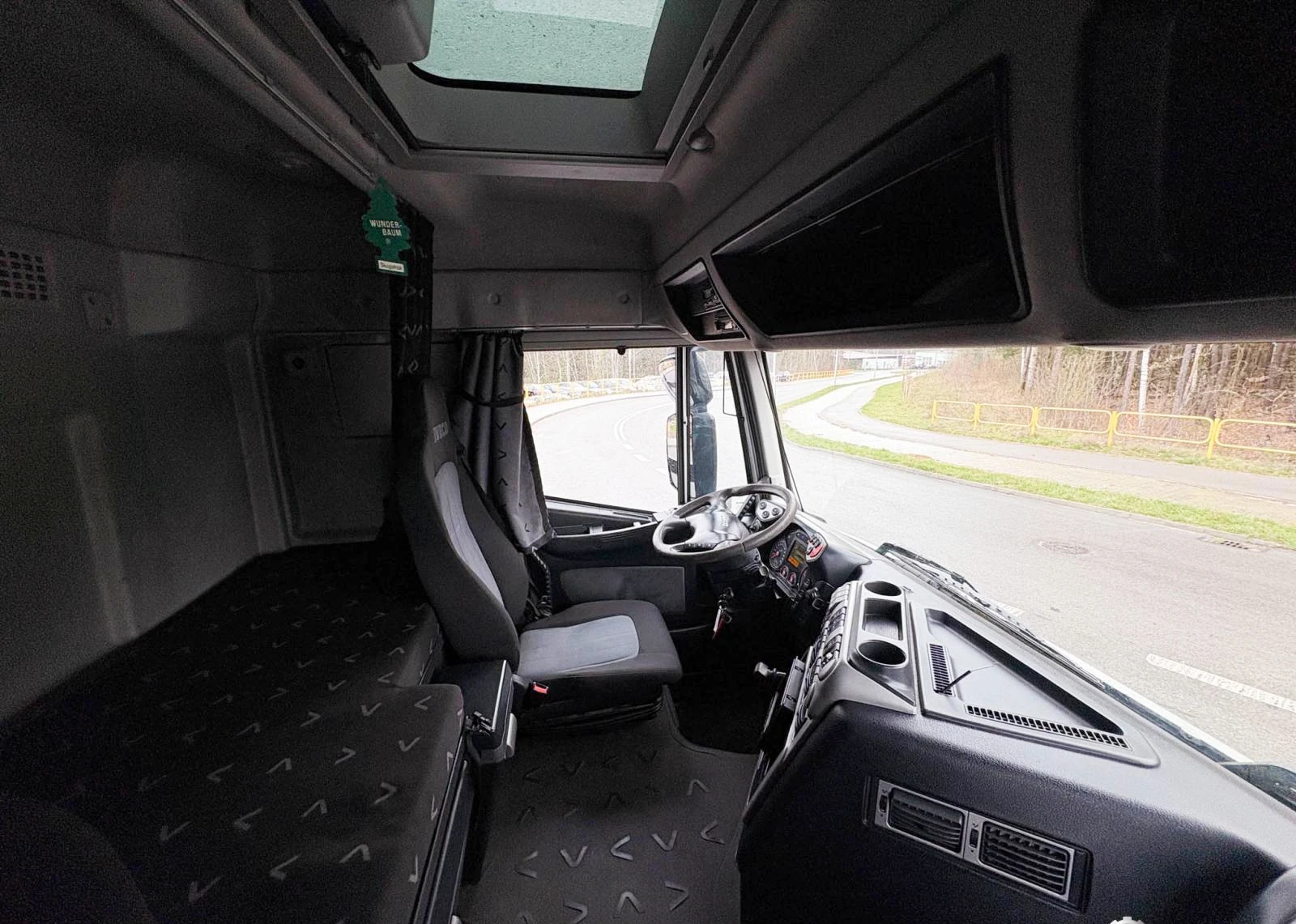 Iveco Stralis HMF 8520-0K6+  -  39  | Mobile.bg   16