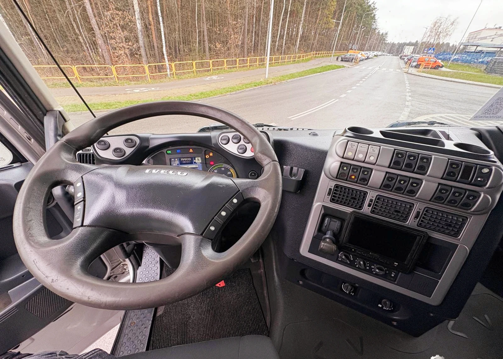 Iveco Stralis HMF 8520-0K6+  -  39  | Mobile.bg   14